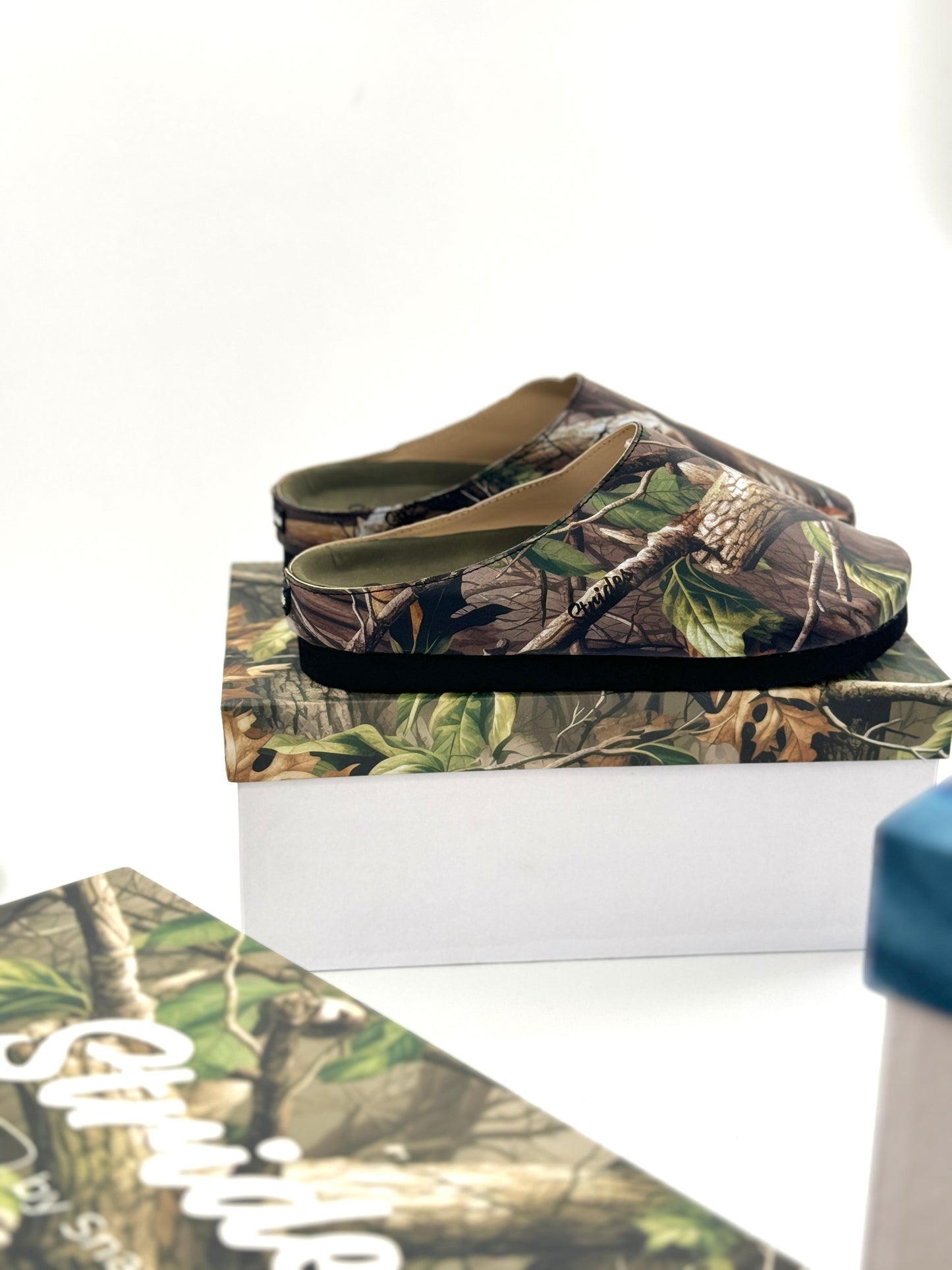 Strides "Realtree" Premium Clogs