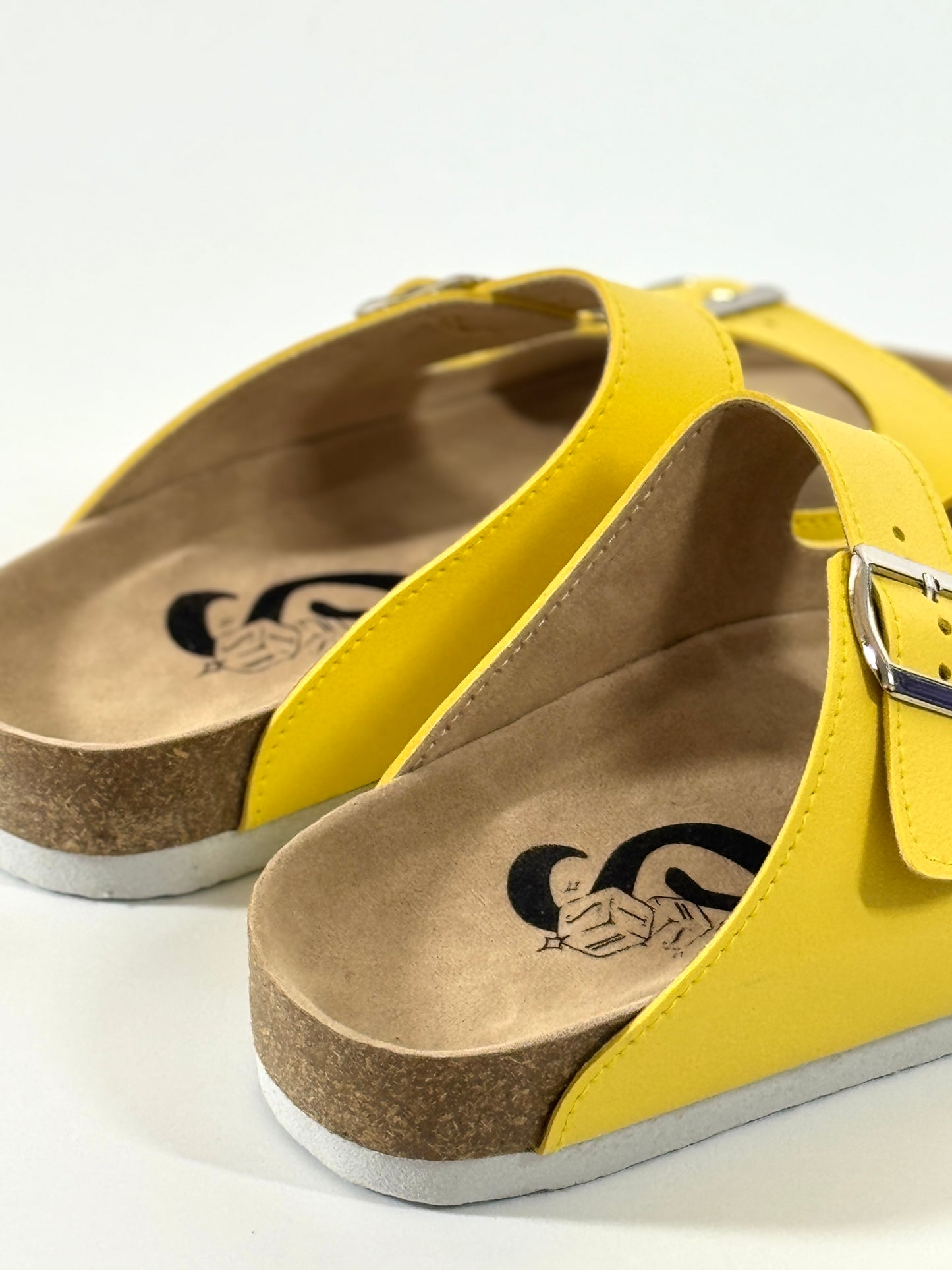 Strides “Lemon” 2 Strap Slides