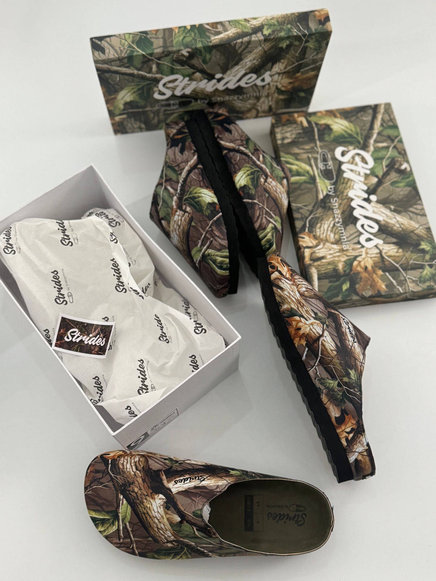 Strides "Realtree" Premium Clogs
