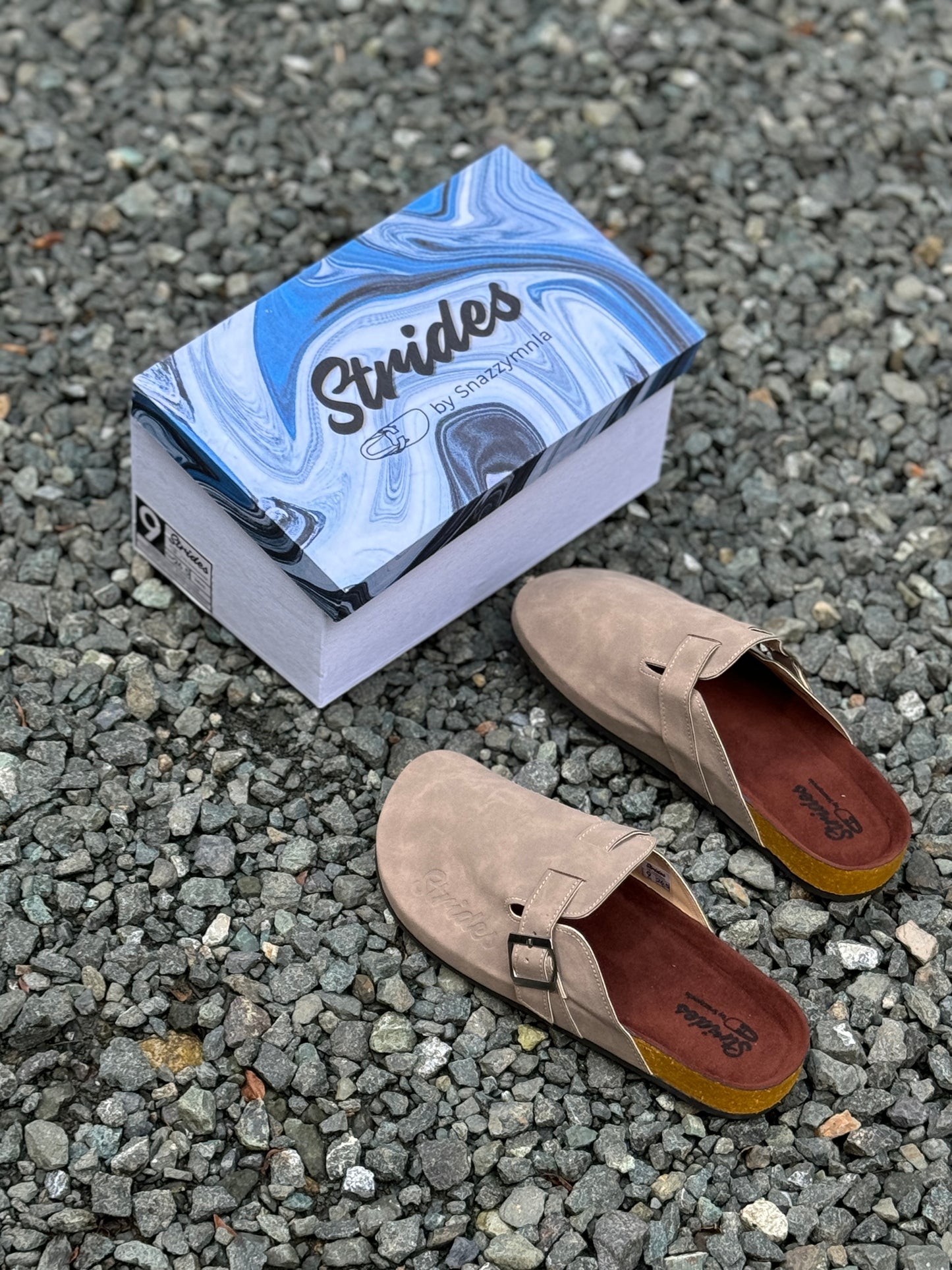 Strides "Dust Gray" Synthetic Clogs