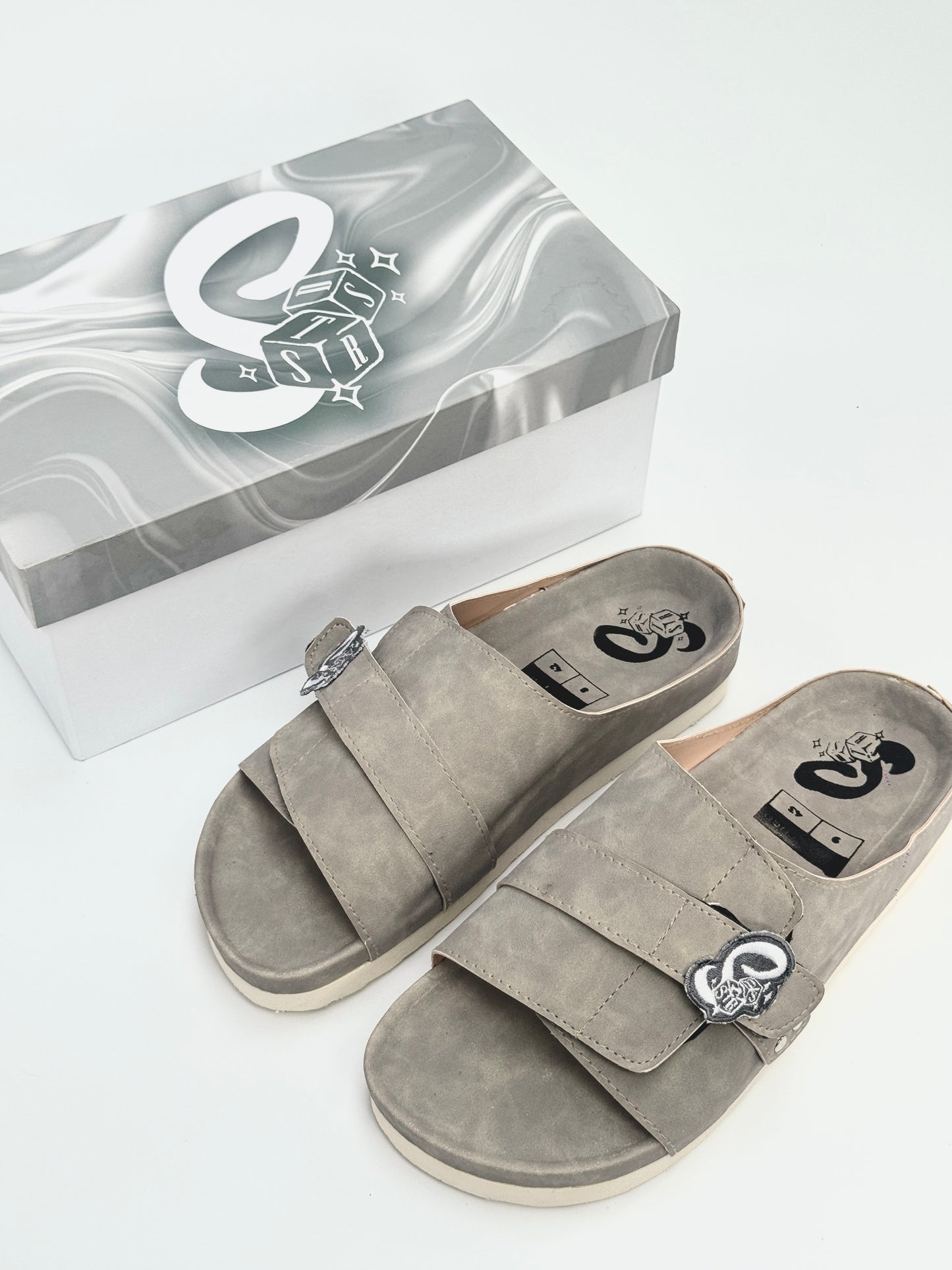 Strides “Ash” Premium Slides
