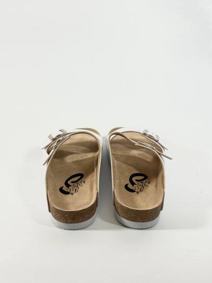 Strides “Milk” 2 Strap Slides