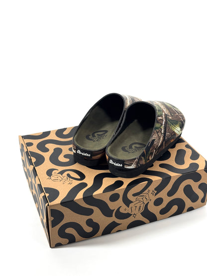 Strides "Realtree" Premium Clogs