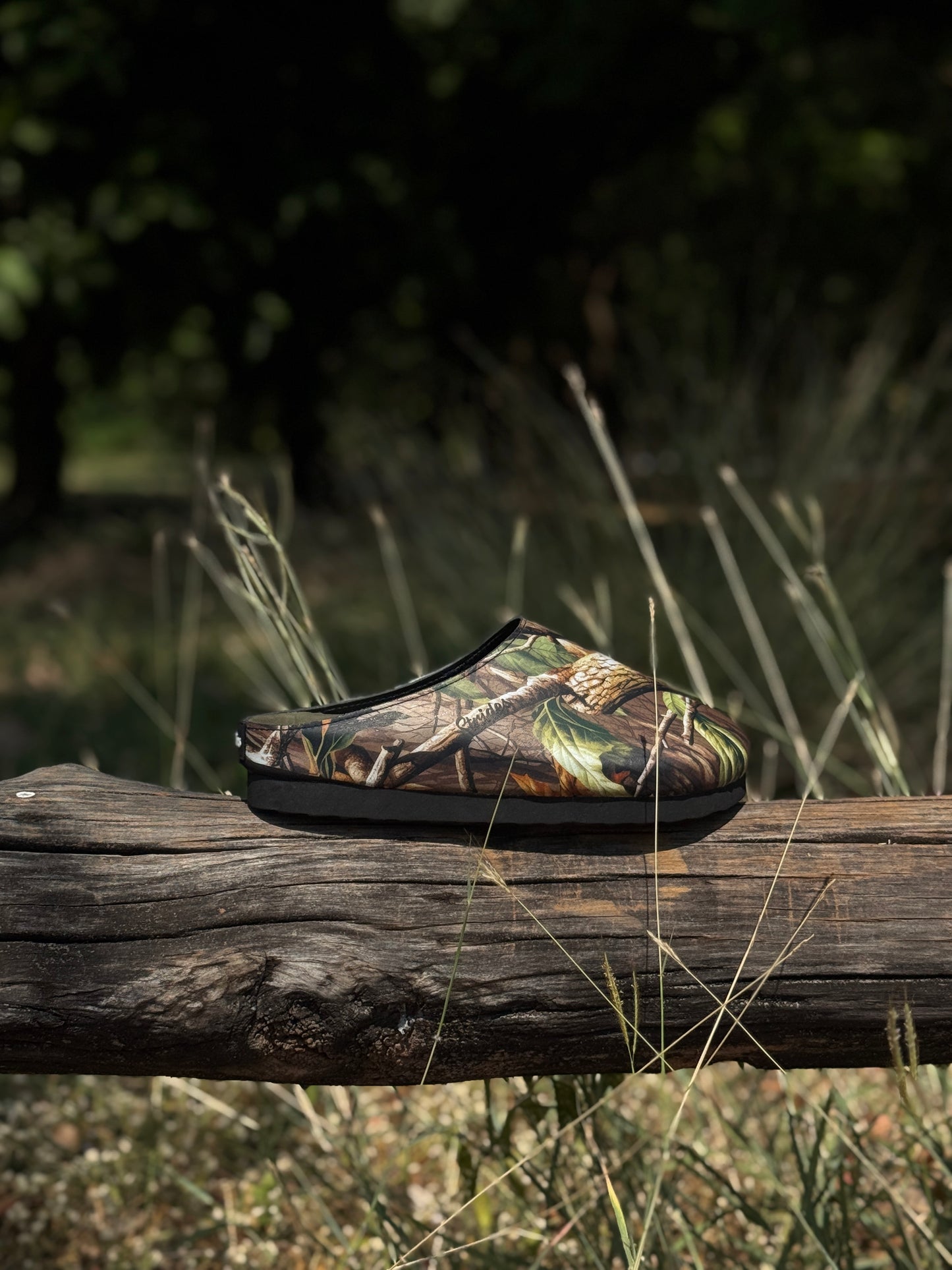 Strides "Realtree" Premium Clogs