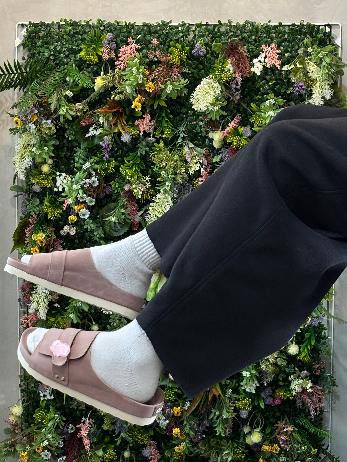 Strides “Kate” Premium Slides