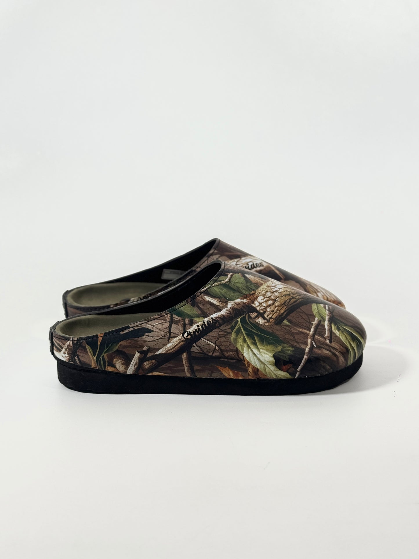 Strides "Realtree" Premium Clogs