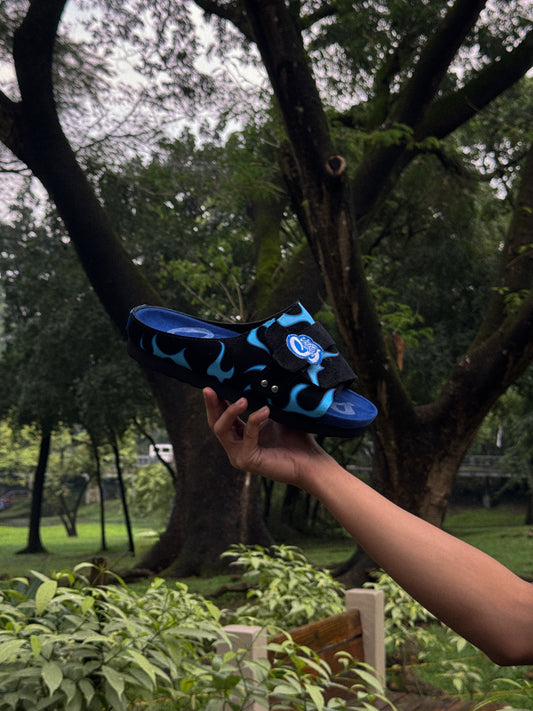 Strides “Crystal  Flame” Slides