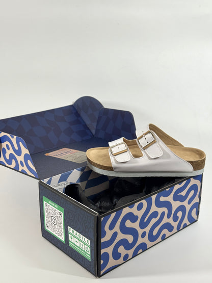 Strides “Milk” 2 Strap Slides