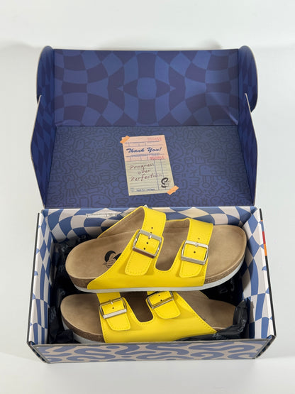 Strides “Lemon” 2 Strap Slides