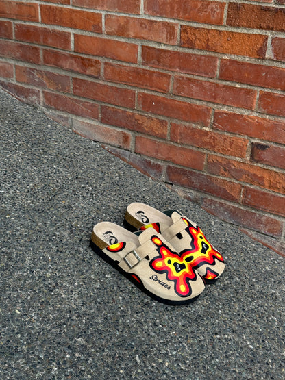 Strides "Lava" Premium Clogs in Beige