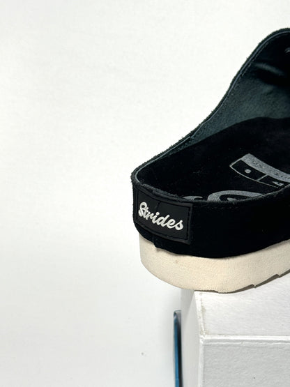Strides “Midnight” Premium Slides